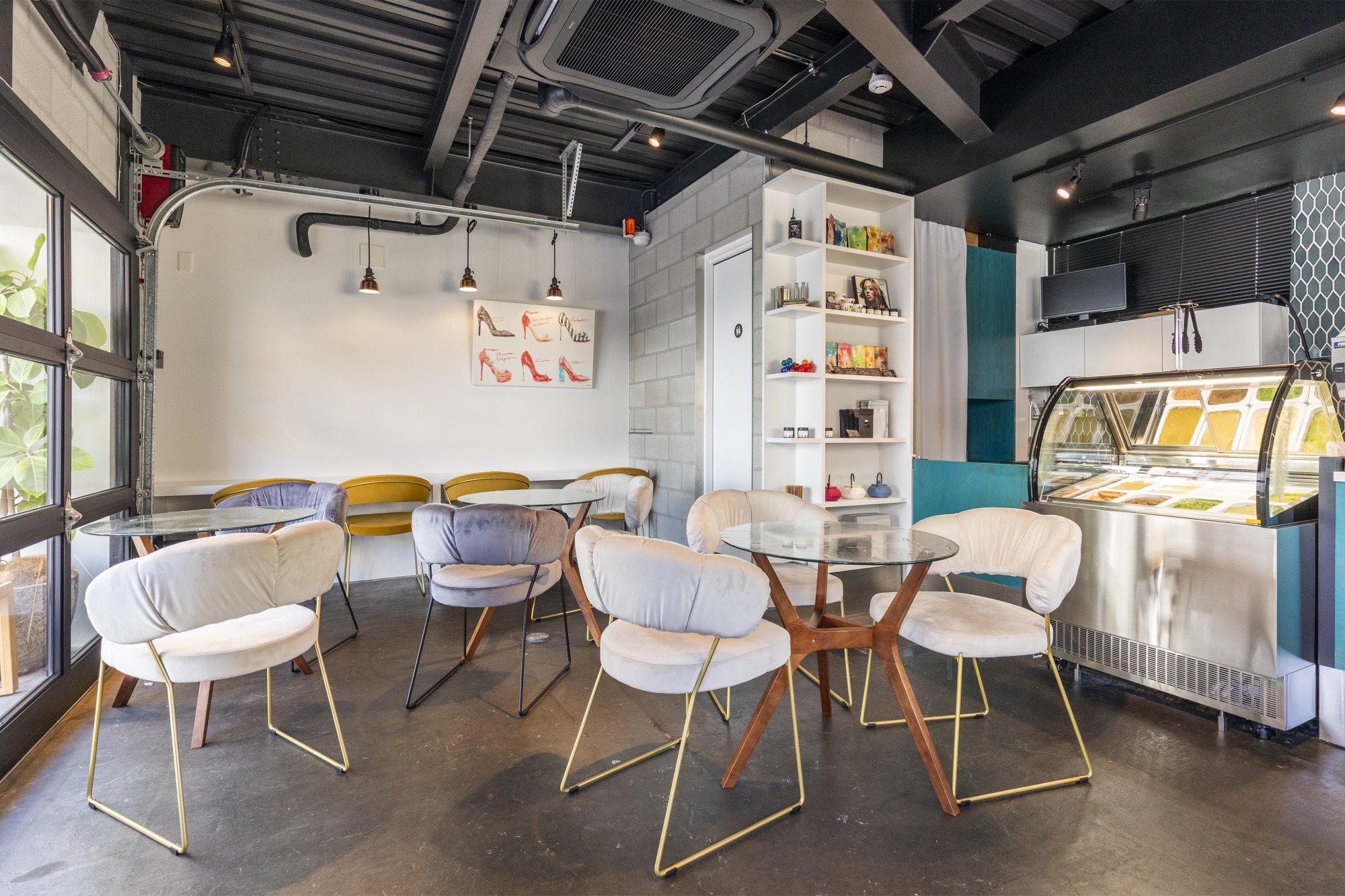 内観バックグラウンドイメージ